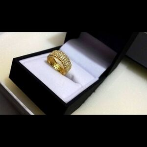 Jeulia Bead Round Cut Sterling Silver Women’s Band